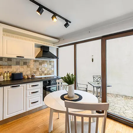 Ceahlau Cozy House With Terrace, Bbq & Free Parking