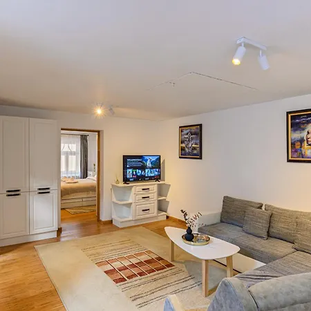 Ceahlau Cozy House With Terrace, Bbq & Free Parking Сasa de vacaciones *