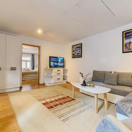 Ceahlau Cozy House With Terrace, Bbq & Free Parking Braşov