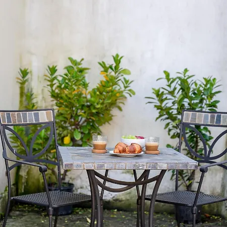 Casa vacanze Ceahlau Cozy House With Terrace, Bbq & Free Parking *