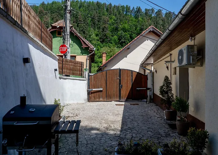 Holiday home Ceahlau Cozy House With Terrace, Bbq & Free Parking Brasov