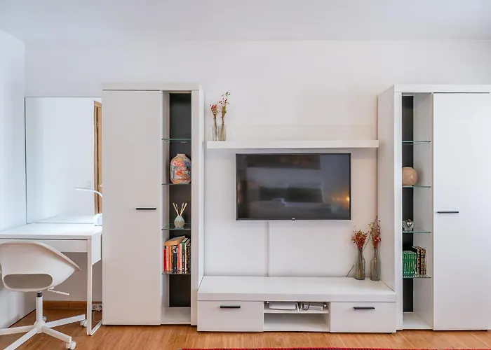 Ceahlau Cozy House With Terrace, Bbq & Free Parking *